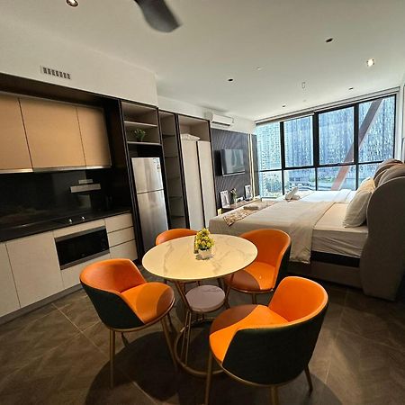 Scarletz Suites Kuala Lumpur By City Center Bagian luar foto
