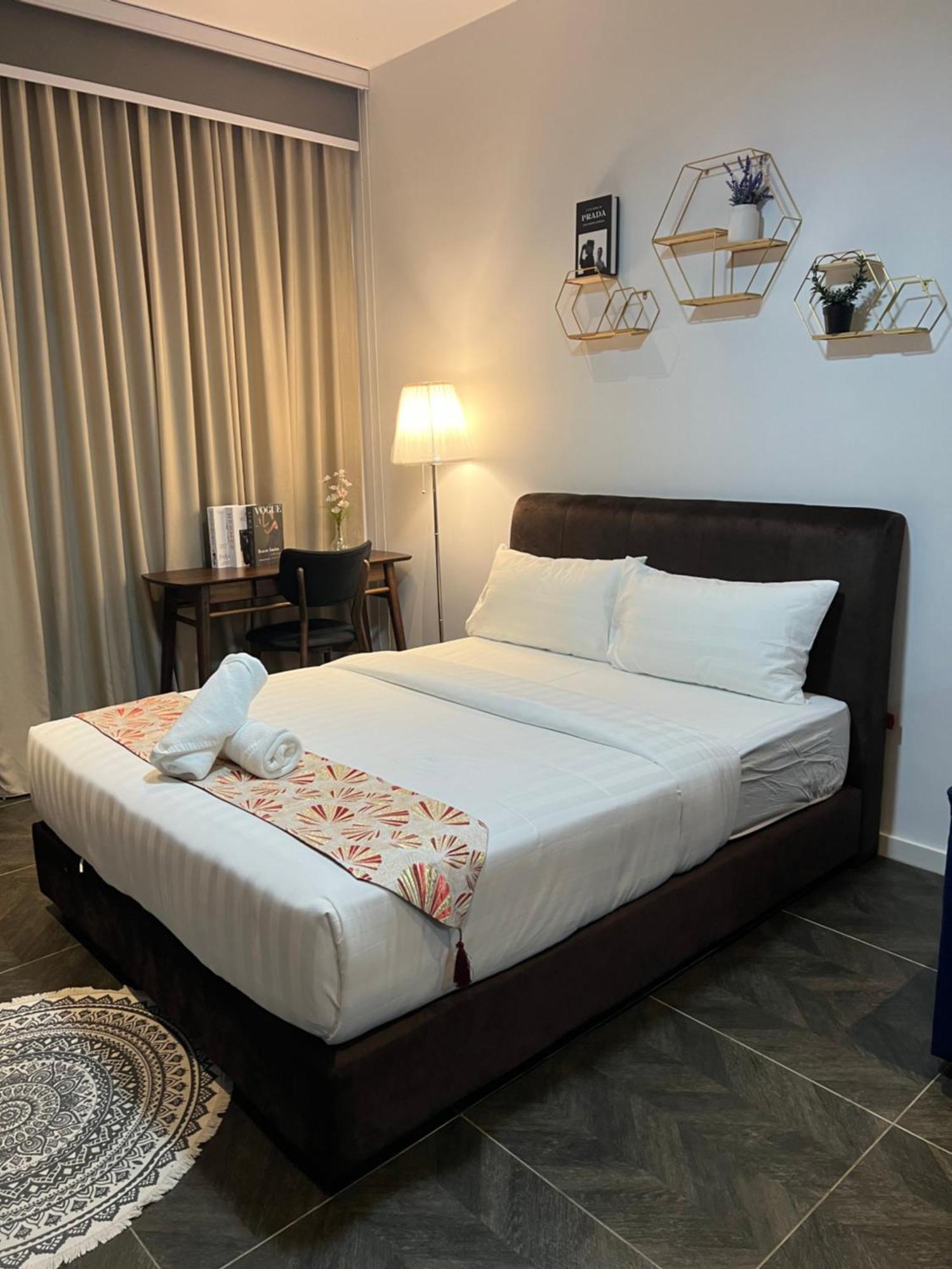 Scarletz Suites Kuala Lumpur By City Center Bagian luar foto