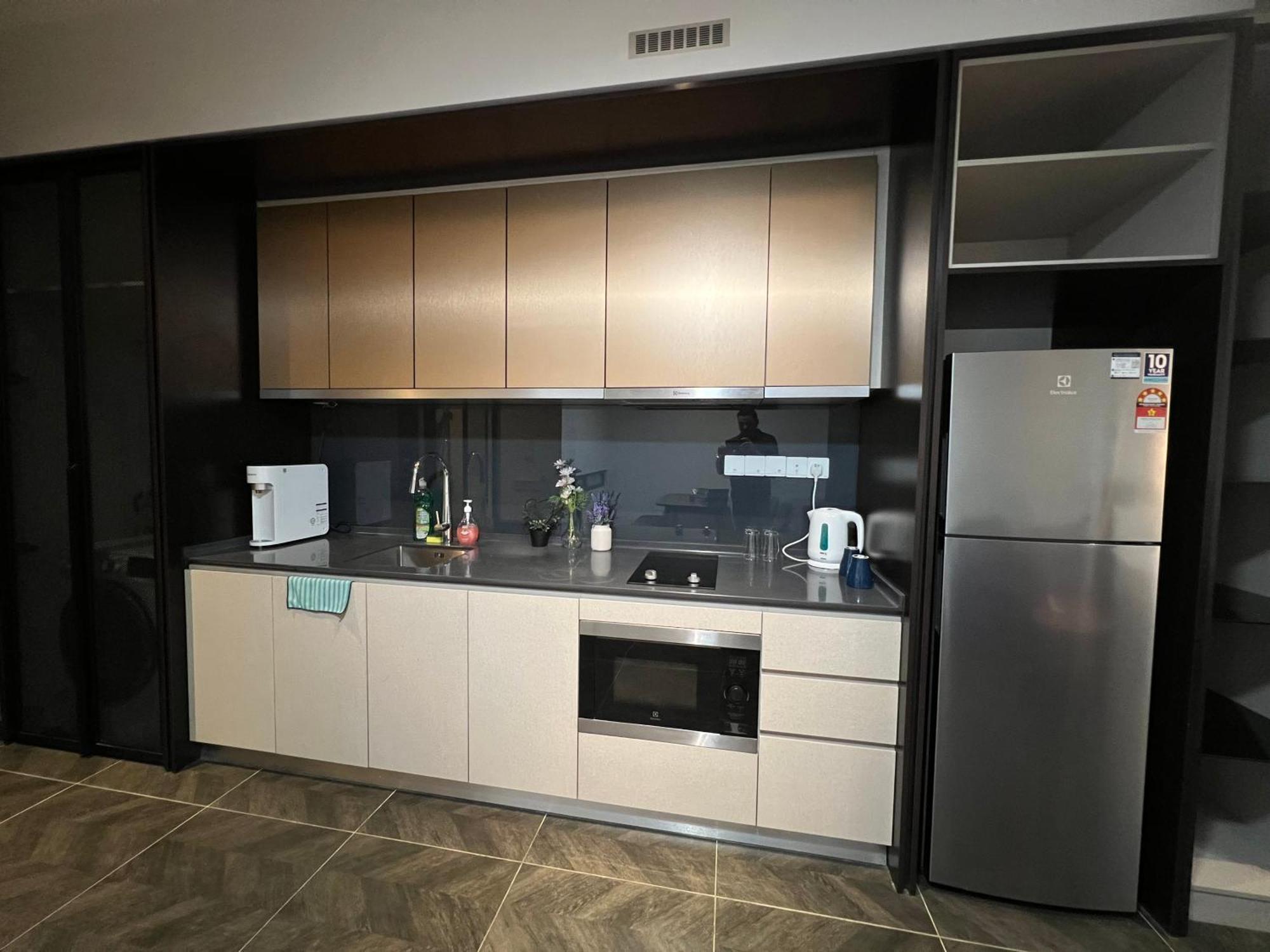 Scarletz Suites Kuala Lumpur By City Center Bagian luar foto