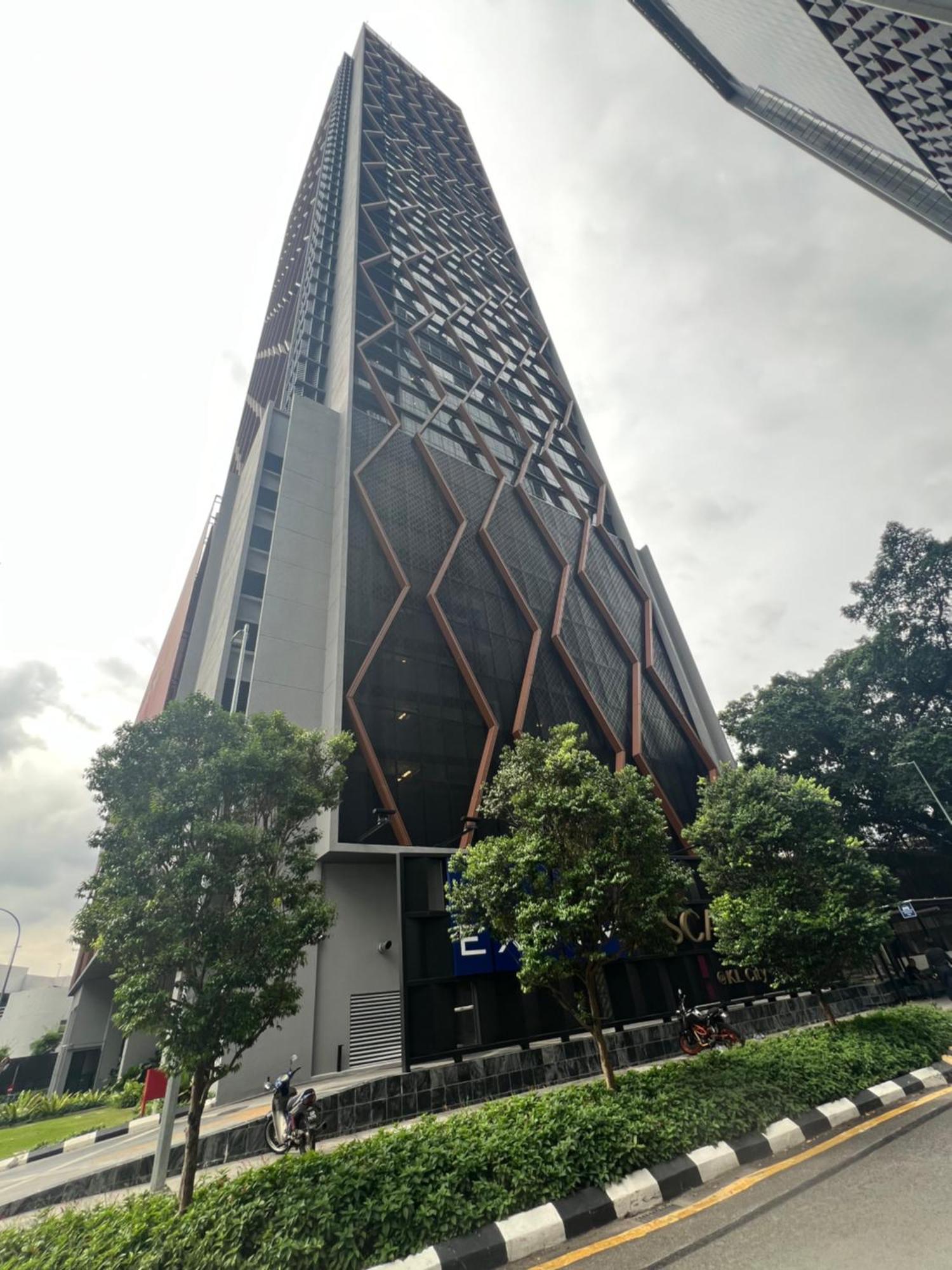 Scarletz Suites Kuala Lumpur By City Center Bagian luar foto