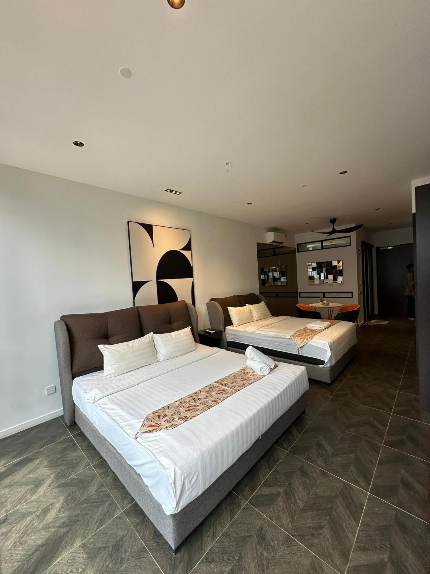 Scarletz Suites Kuala Lumpur By City Center Bagian luar foto