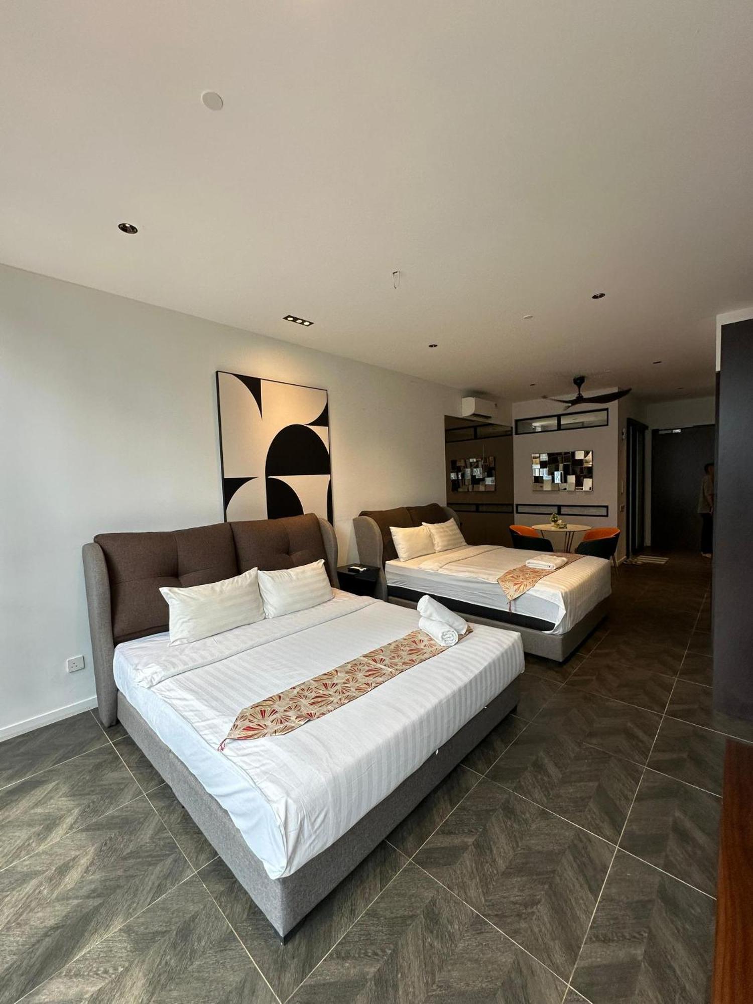 Scarletz Suites Kuala Lumpur By City Center Bagian luar foto